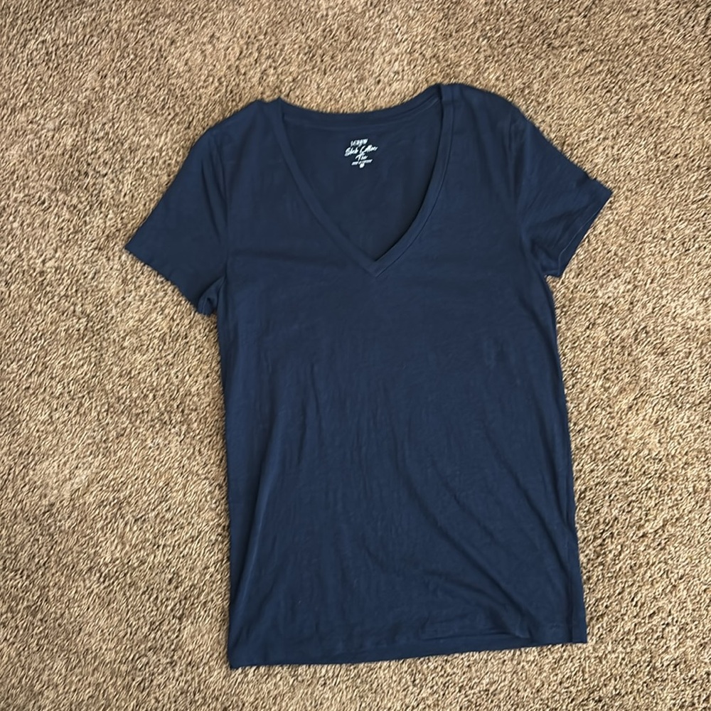 J. CREW 💙 VNeck T-Shirt